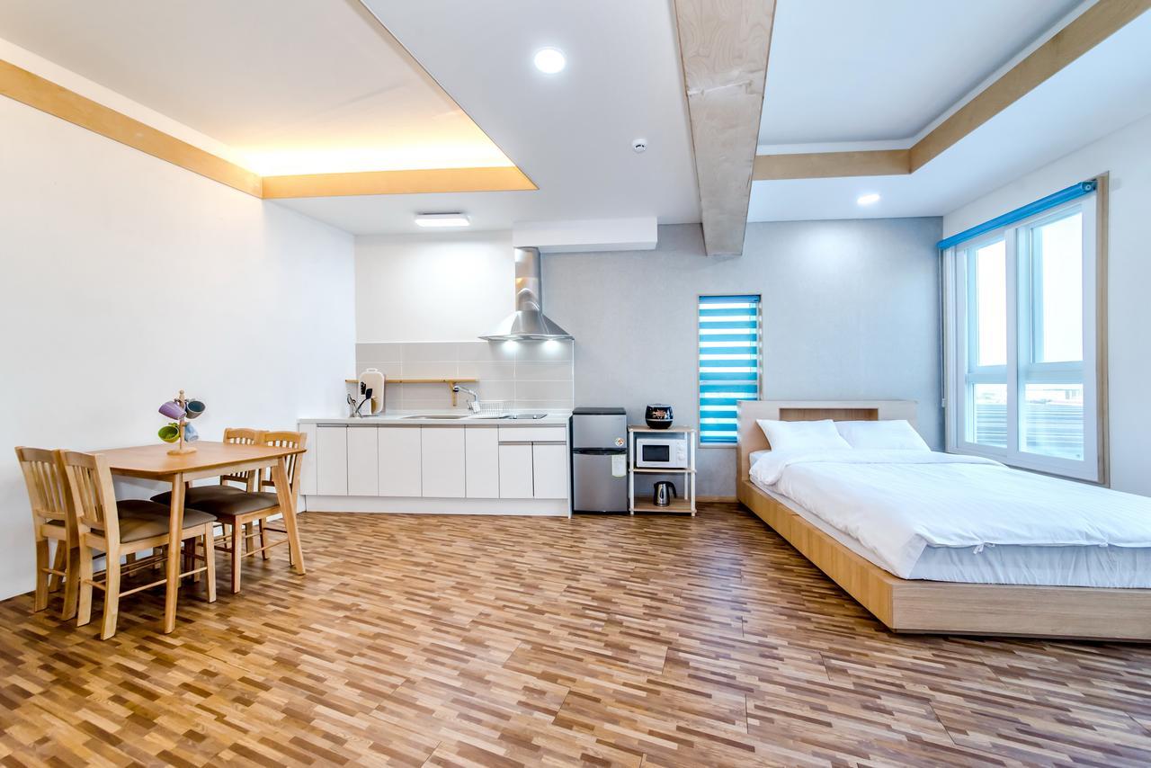Jeju Hada Pension Seogwipo Ngoại thất bức ảnh
